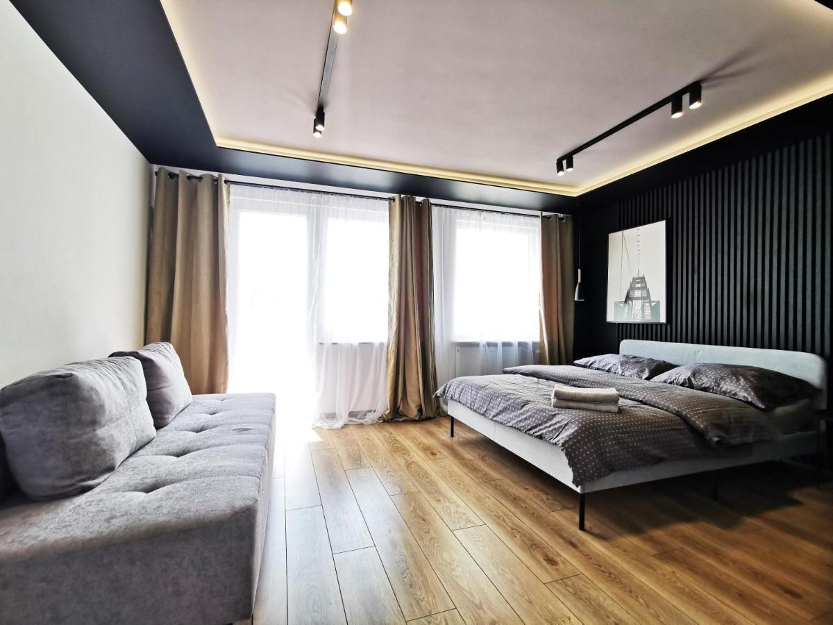 Gliniana Apartment ~ Self Check-In 24H ~ Lift Breslavia Esterno foto